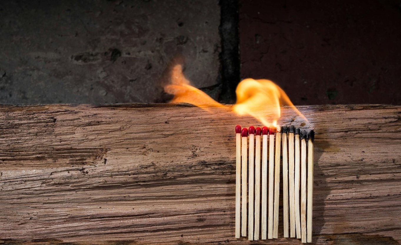 Musí být schopni o nás mluvit bez nás