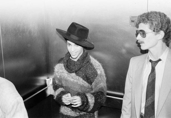 Alan Leeds and Who Writes the Web